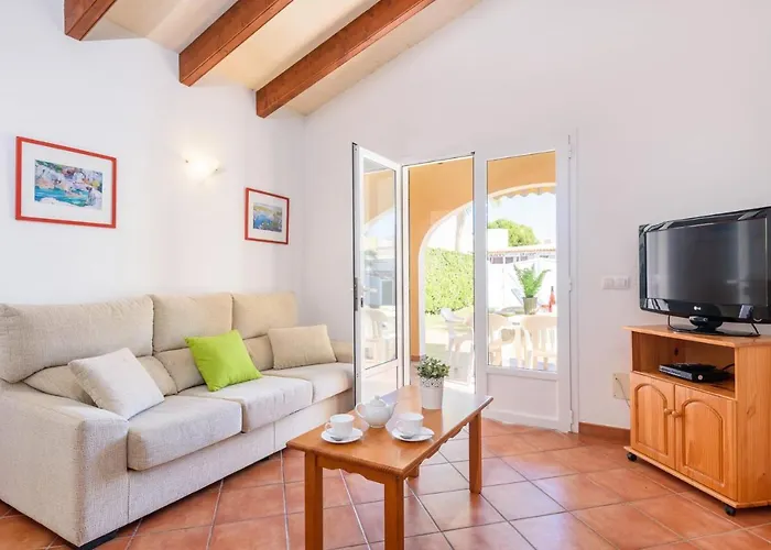 Mikel By Cala en Bosch